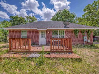 8510 Pond Ave