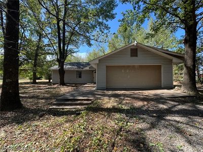 863 Anderson Way