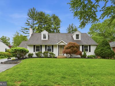 126 Dickinson Ln