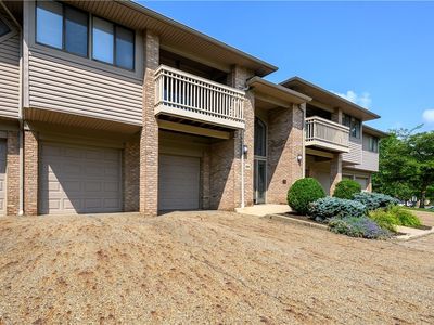 3800 Rosemont Blvd APT 109B