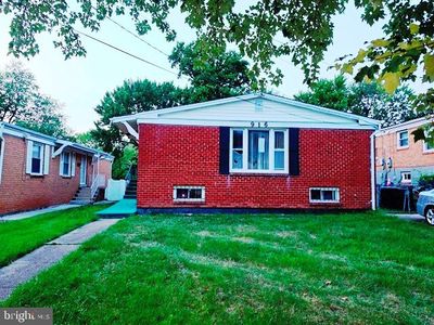 916 Hilltop Ter SE