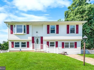 Property at 403 University Dr, Waldorf, MD