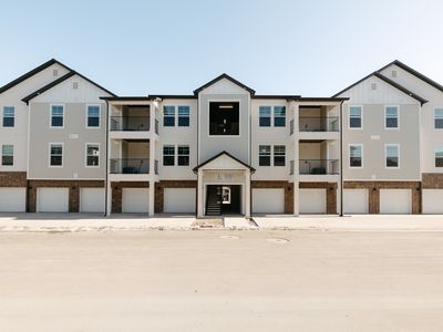 842 N Coulsen Dr #L102