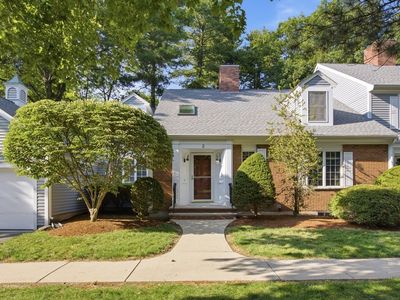 2 Greystone Dr Unit 2