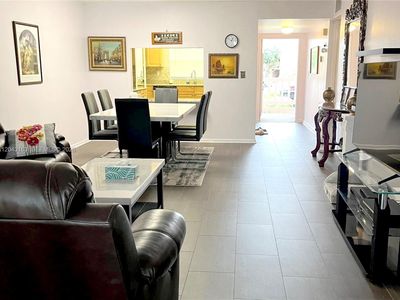 9481 Sunrise Lakes Blvd APT 208