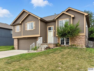 21410 McClellan Cir