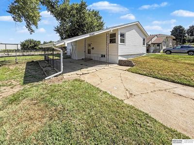 8346 Parker Ct