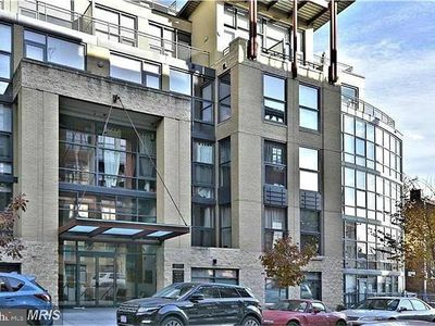 2301 Champlain St NW APT T08