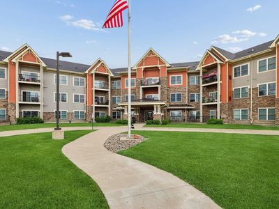1250 SW Magazine Rd #310