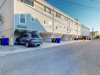 811 Carolina Beach Avenue S