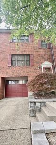 169 London Towne Dr