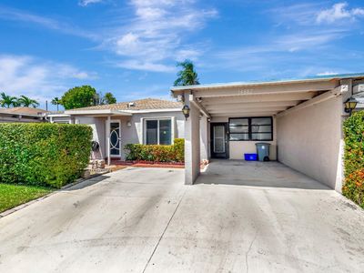 14882 Wildflower Lane