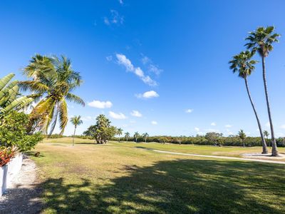 101 Golf Club Dr