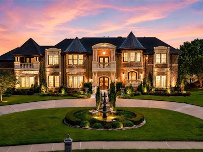 209 Crystal Ct