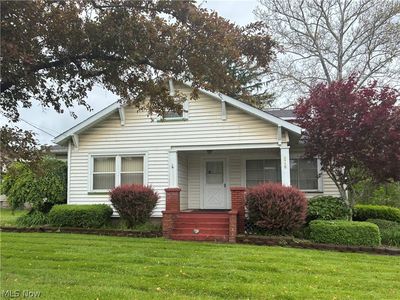 1310 S Main St SE
