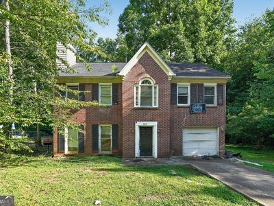 805 Greenhedge Dr