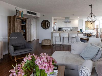 1300 Saint Charles Pl #PENTHOUSE 12