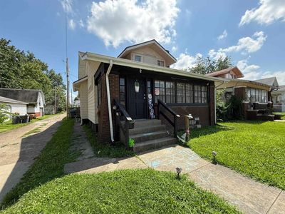 112 W Louisiana St