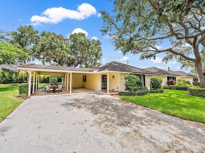 11325 Twelve Oaks Way