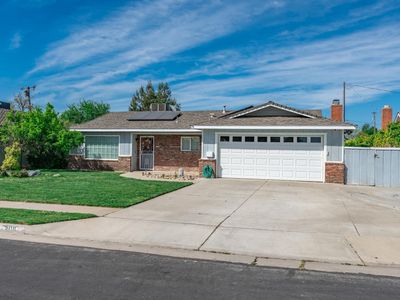 2116 N Woodridge Way