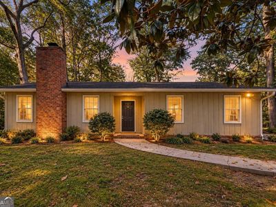 Property at 3295 Redona Dr, Atlanta, GA