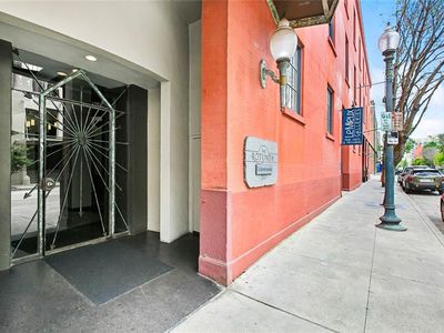 330 Julia St APT 223
