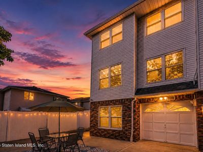 873 Bloomingdale Rd