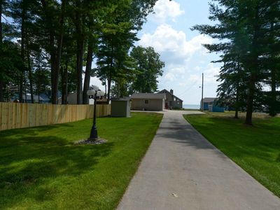 1797 Douglas Dr