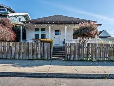 150 S Franklin St
