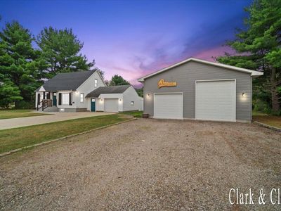 Property at 2016 E Croton Dr, Newaygo, MI