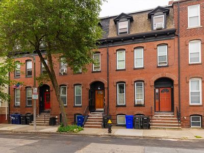595 E 5th St