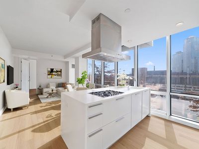 519 Borden Ave APT 1G