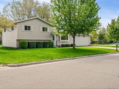 Property at 825 Valley COURT, Onalaska, WI