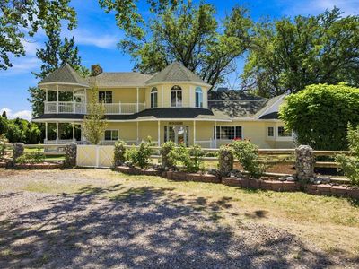 923 23rd Rd