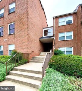 100 Chapel Ct Unit 323