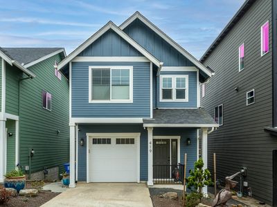 Property at 419 NW 5th St, Newport, OR