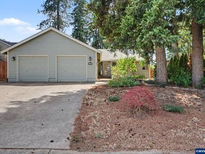 1444 Madelyn Ave SE