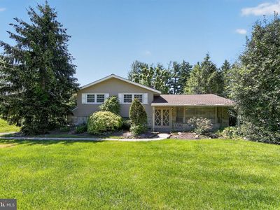 Property at 533 Martin Ln, Dresher, PA
