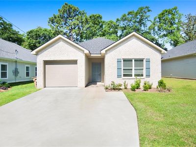 1058 Pinemont Dr