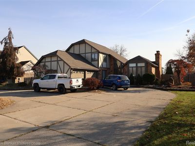 22305 King Rd