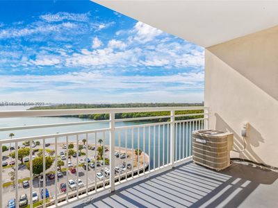 400 Kings Point Dr APT 1406