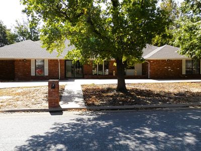 3513 Chickadee Ln