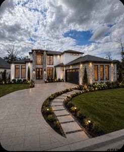 7409 Waterview Sq