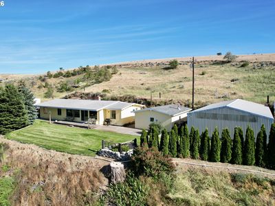 2485 Steele Rd