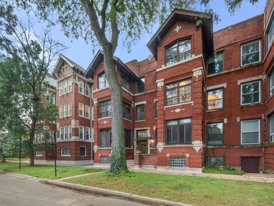 5433 S Greenwood Ave Unit 2