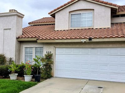 880 Friendly Cir