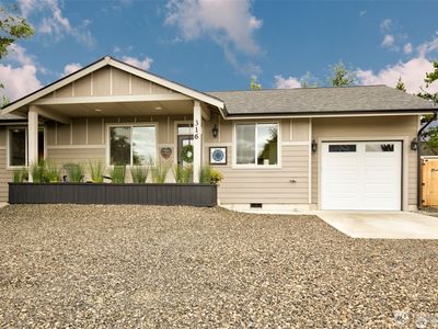 316 N Razor Clam Drive SW