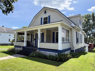 137 E North Ave