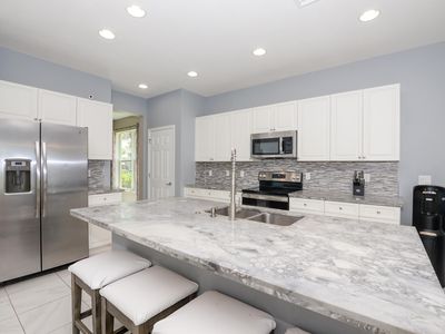 1327 NW Leonardo Circle