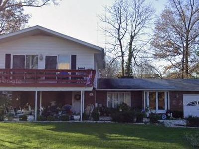 1104 Alexander Ave